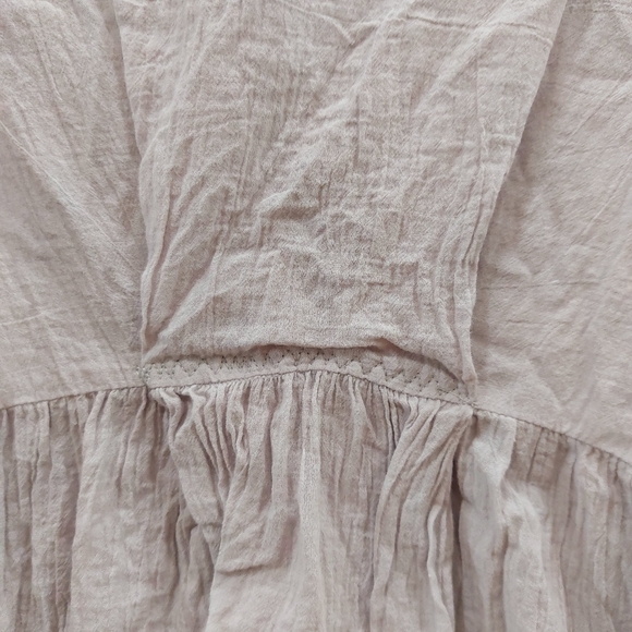 Embroidered Blouse - Picture 6 of 6